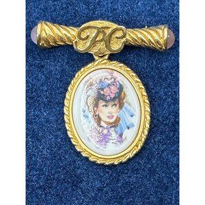 Vintage 1996-97 PC Gold Tone Brooch Portrait